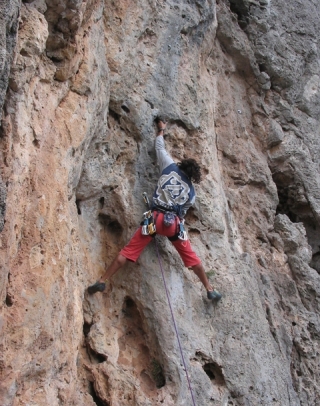  Bonne adhérence sur les rochers 